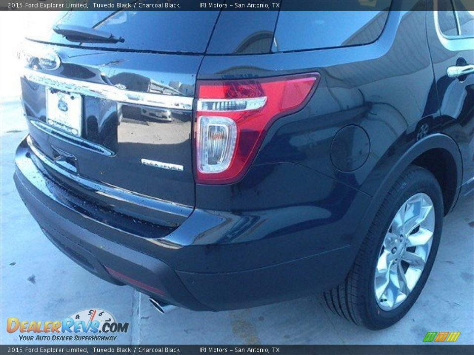 2015 Ford Explorer Limited Tuxedo Black / Charcoal Black Photo #11