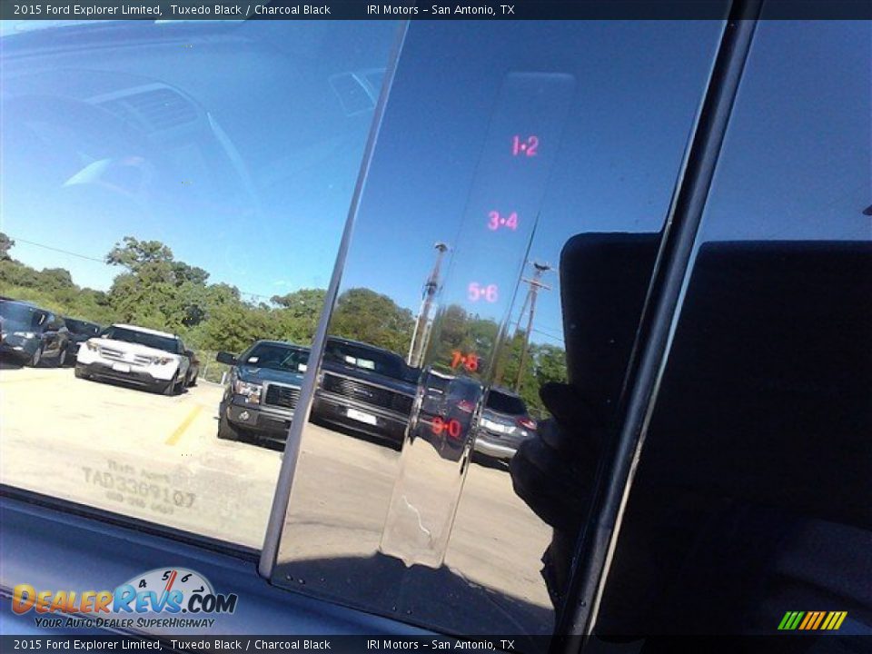 2015 Ford Explorer Limited Tuxedo Black / Charcoal Black Photo #24
