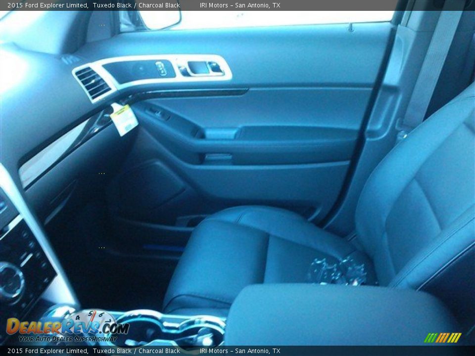 2015 Ford Explorer Limited Tuxedo Black / Charcoal Black Photo #28