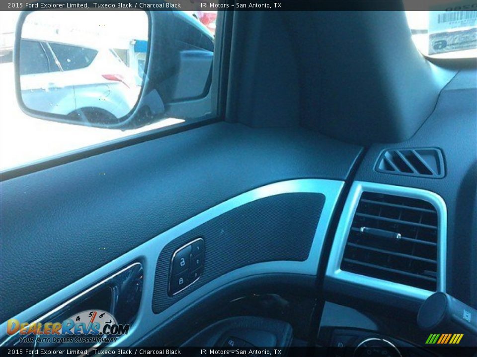 2015 Ford Explorer Limited Tuxedo Black / Charcoal Black Photo #31