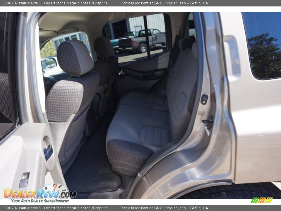 2007 Nissan Xterra S Desert Stone Metallic / Steel/Graphite Photo #13