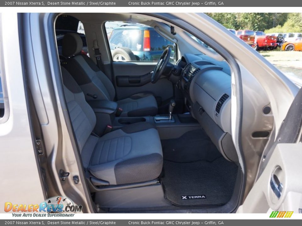 2007 Nissan Xterra S Desert Stone Metallic / Steel/Graphite Photo #15
