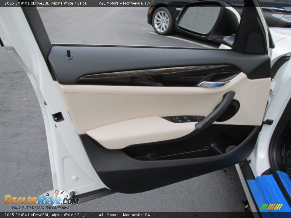 2015 BMW X1 xDrive28i Alpine White / Beige Photo #10