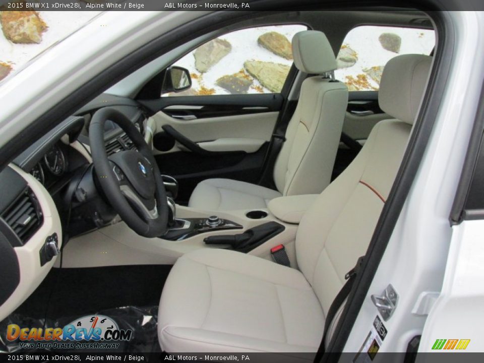 2015 BMW X1 xDrive28i Alpine White / Beige Photo #11