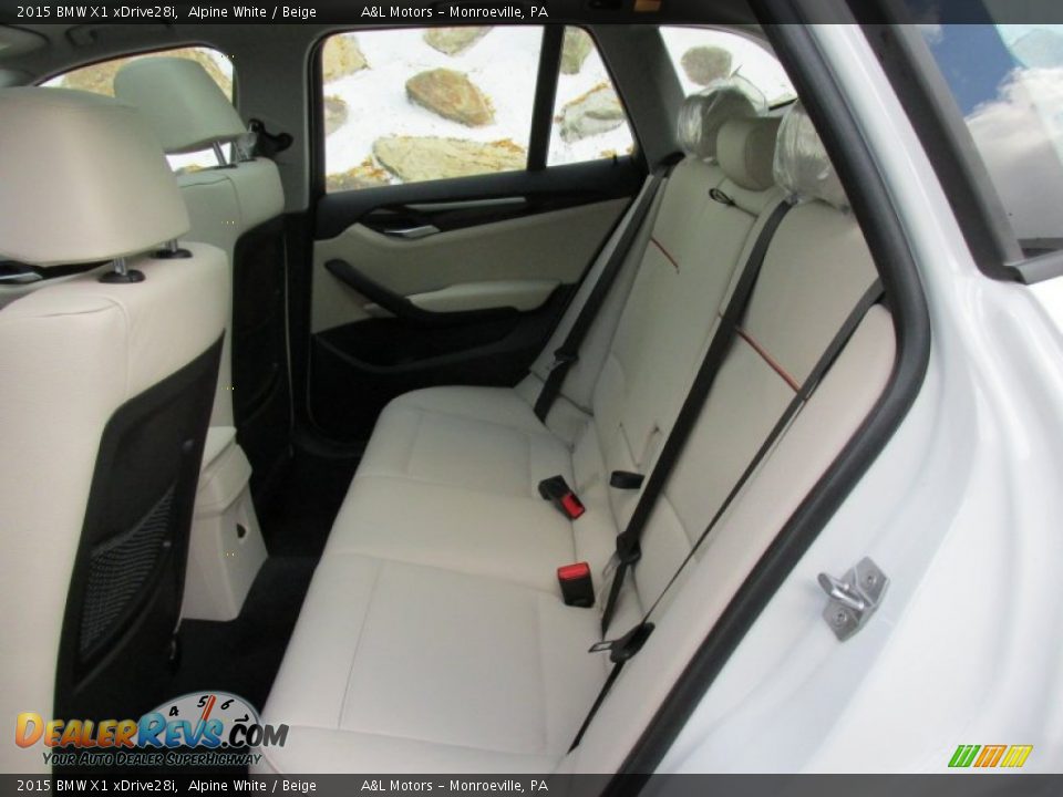 2015 BMW X1 xDrive28i Alpine White / Beige Photo #12