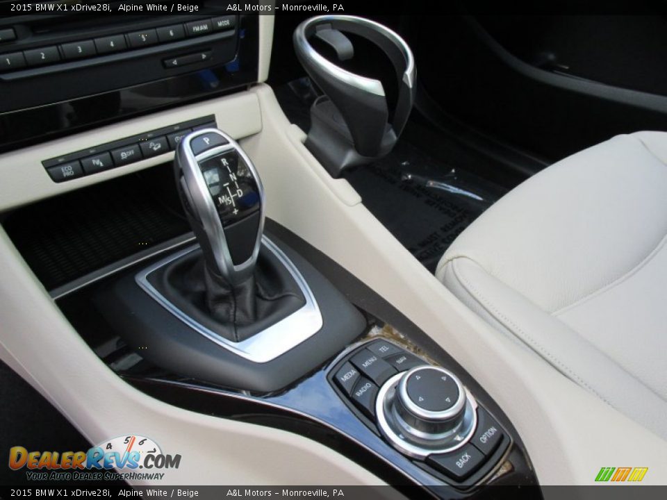 2015 BMW X1 xDrive28i Alpine White / Beige Photo #15
