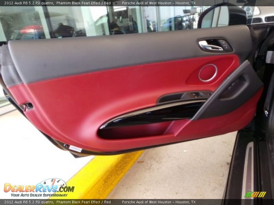 Door Panel of 2012 Audi R8 5.2 FSI quattro Photo #13