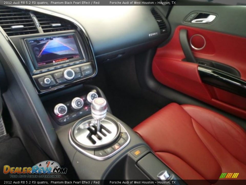 2012 Audi R8 5.2 FSI quattro Phantom Black Pearl Effect / Red Photo #17