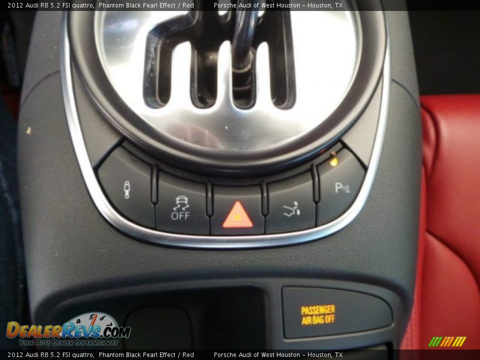 2012 Audi R8 5.2 FSI quattro Phantom Black Pearl Effect / Red Photo #25