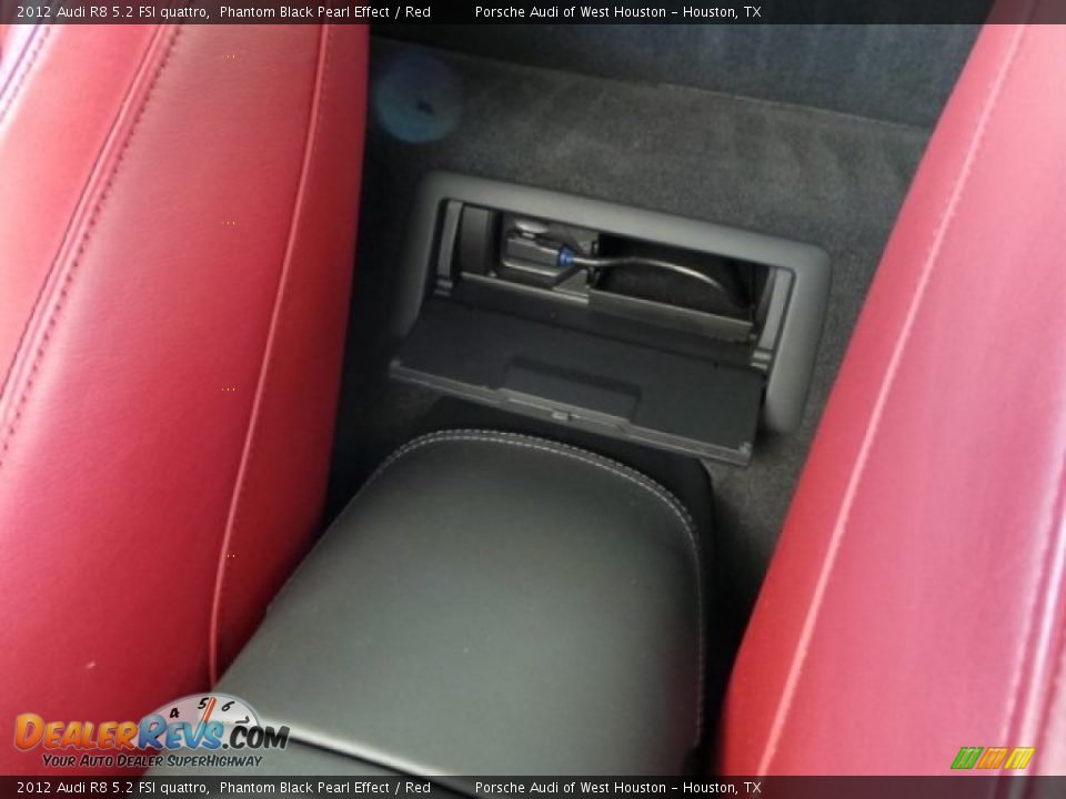 2012 Audi R8 5.2 FSI quattro Phantom Black Pearl Effect / Red Photo #26