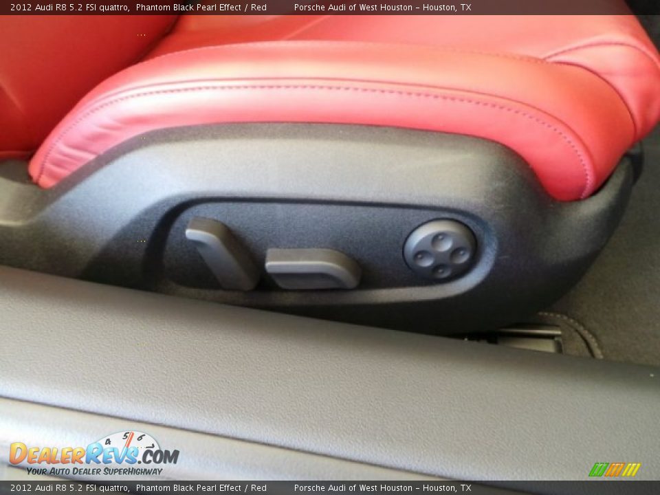 2012 Audi R8 5.2 FSI quattro Phantom Black Pearl Effect / Red Photo #35