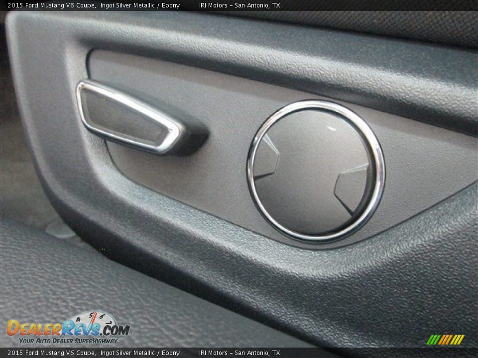Controls of 2015 Ford Mustang V6 Coupe Photo #16
