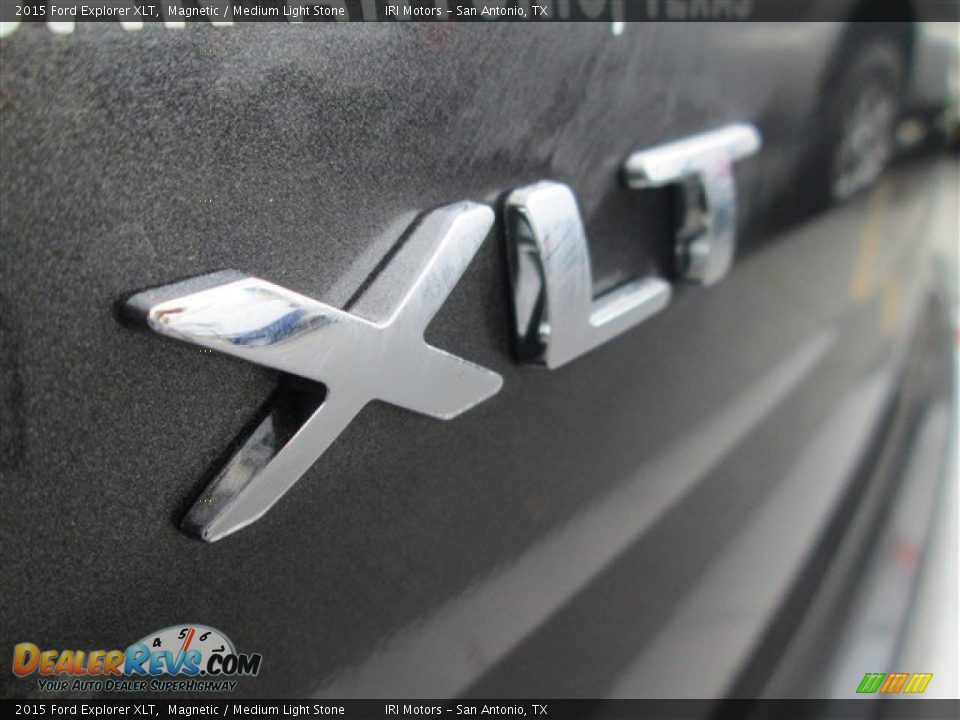 2015 Ford Explorer XLT Magnetic / Medium Light Stone Photo #6