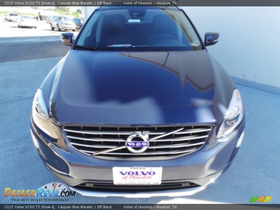 2015 Volvo XC60 T5 Drive-E Caspian Blue Metallic / Off Black Photo #2