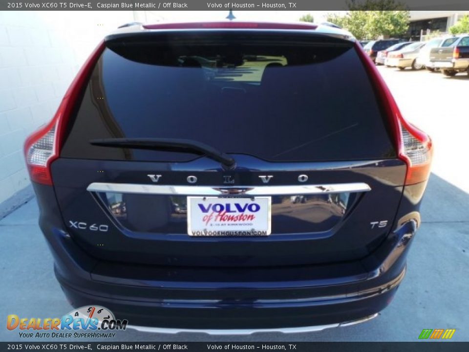 2015 Volvo XC60 T5 Drive-E Caspian Blue Metallic / Off Black Photo #5