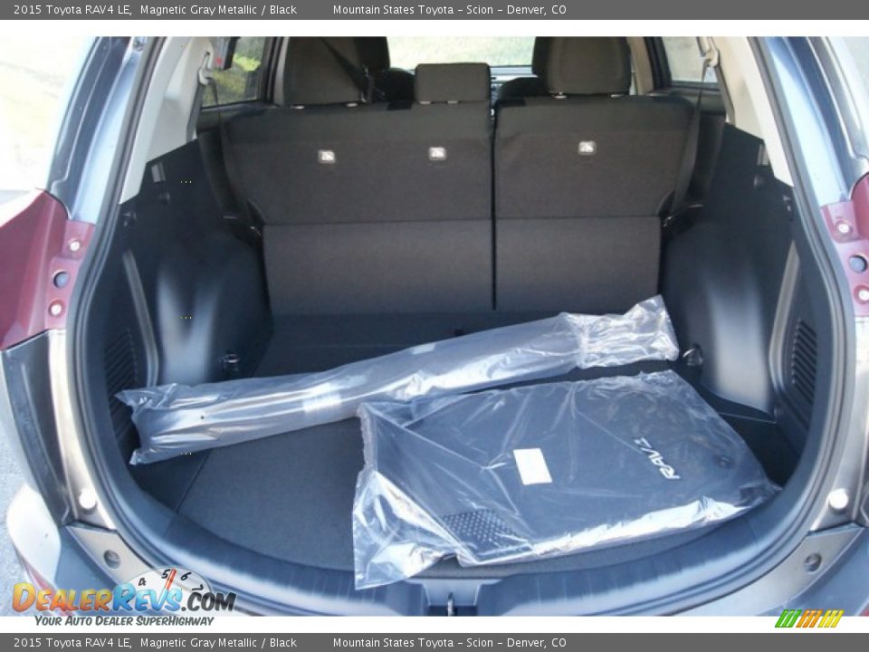 2015 Toyota RAV4 LE Magnetic Gray Metallic / Black Photo #8