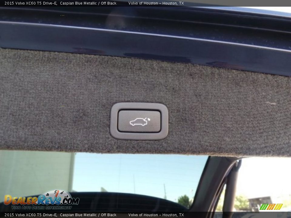 2015 Volvo XC60 T5 Drive-E Caspian Blue Metallic / Off Black Photo #29