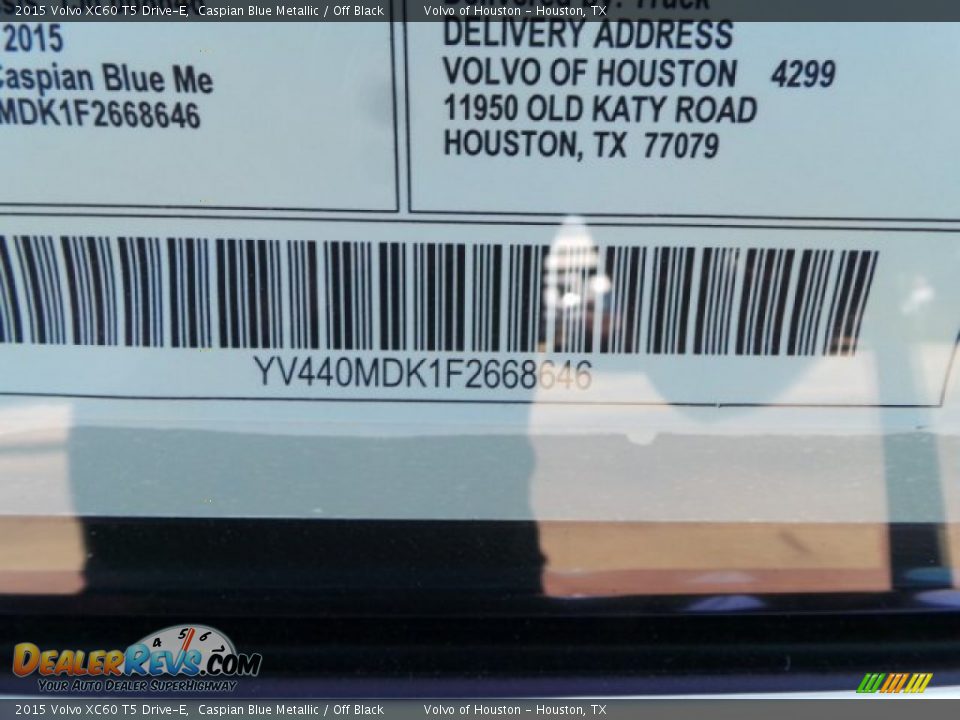 2015 Volvo XC60 T5 Drive-E Caspian Blue Metallic / Off Black Photo #36