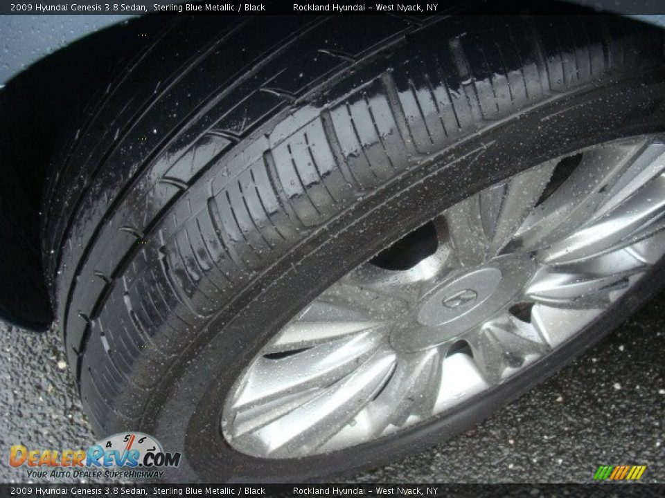 2009 Hyundai Genesis 3.8 Sedan Sterling Blue Metallic / Black Photo #28