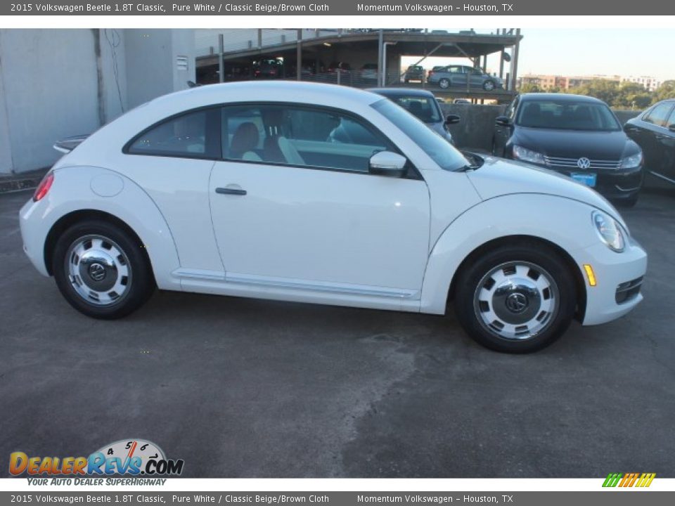 2015 Volkswagen Beetle 1.8T Classic Pure White / Classic Beige/Brown Cloth Photo #9
