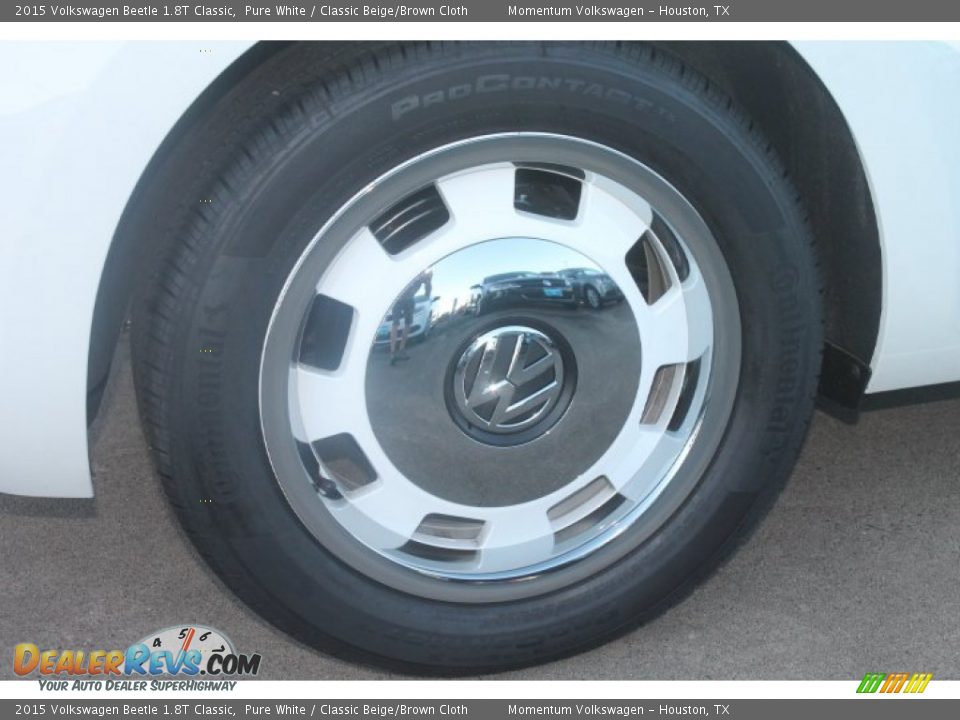 2015 Volkswagen Beetle 1.8T Classic Pure White / Classic Beige/Brown Cloth Photo #11