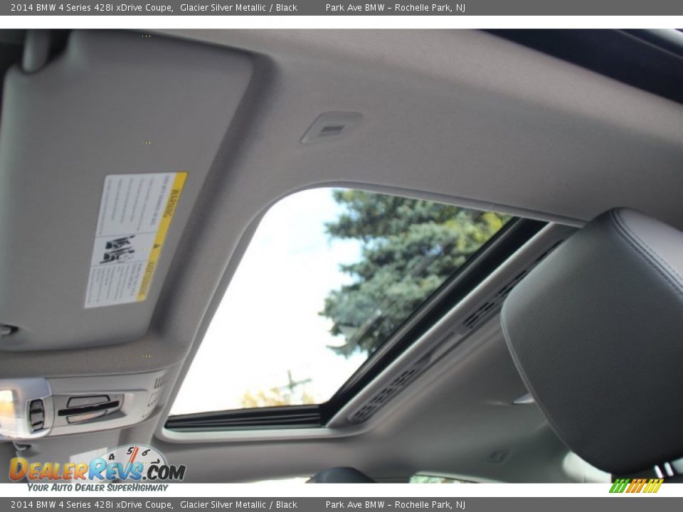 Sunroof of 2014 BMW 4 Series 428i xDrive Coupe Photo #15