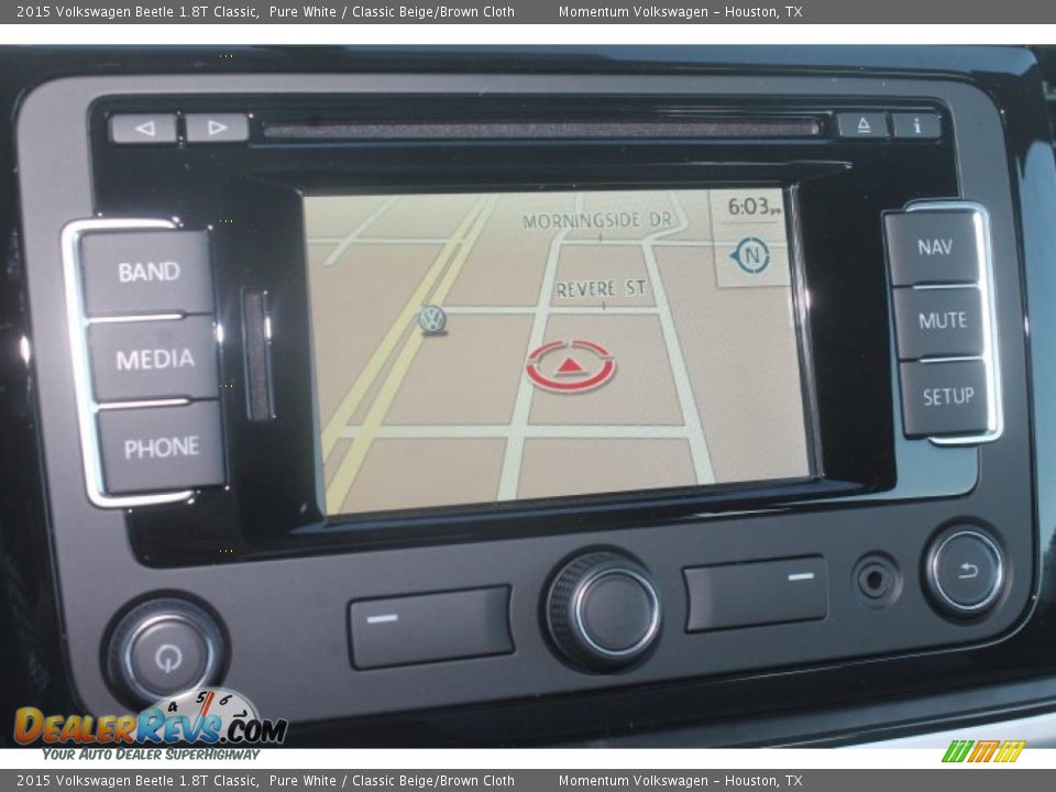 2015 Volkswagen Beetle 1.8T Classic Pure White / Classic Beige/Brown Cloth Photo #18