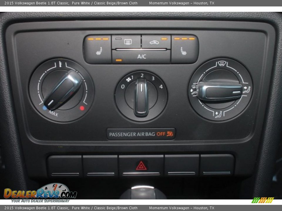 2015 Volkswagen Beetle 1.8T Classic Pure White / Classic Beige/Brown Cloth Photo #21