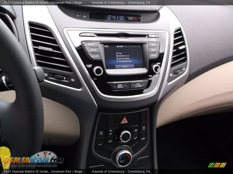 2015 Hyundai Elantra SE Sedan Geranium Red / Beige Photo #10