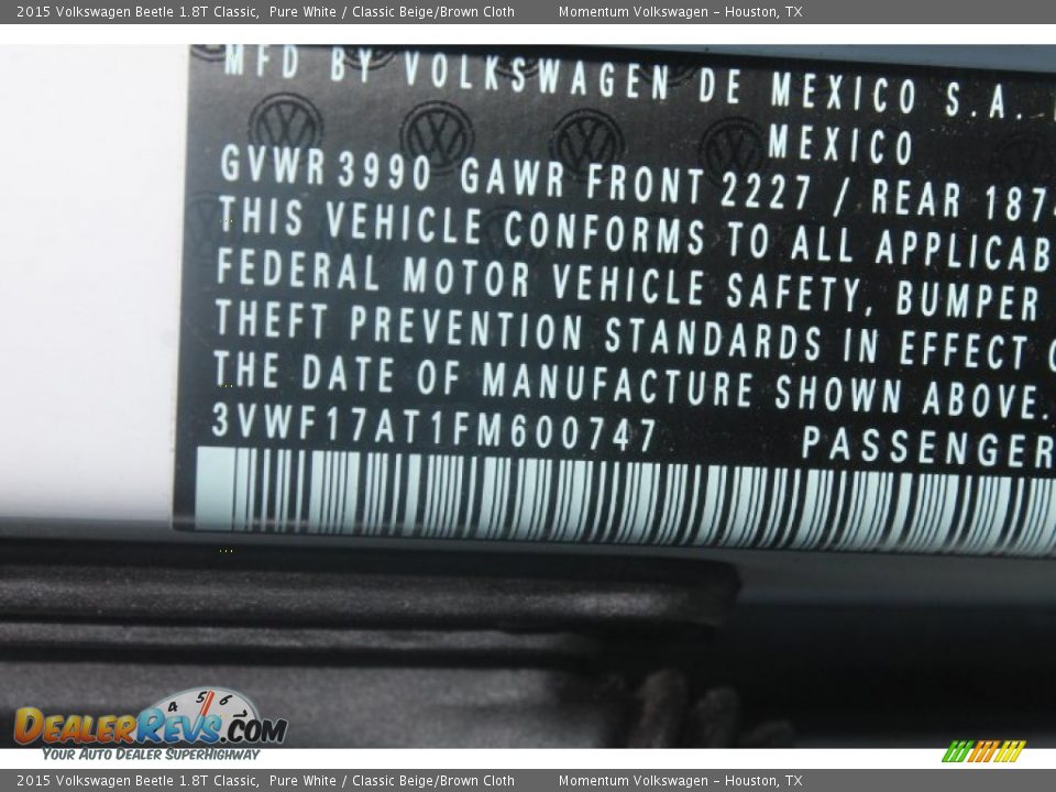 2015 Volkswagen Beetle 1.8T Classic Pure White / Classic Beige/Brown Cloth Photo #30