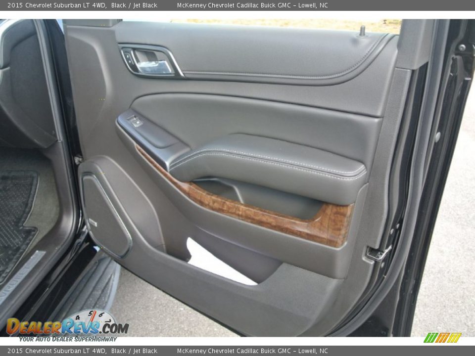2015 Chevrolet Suburban LT 4WD Black / Jet Black Photo #23