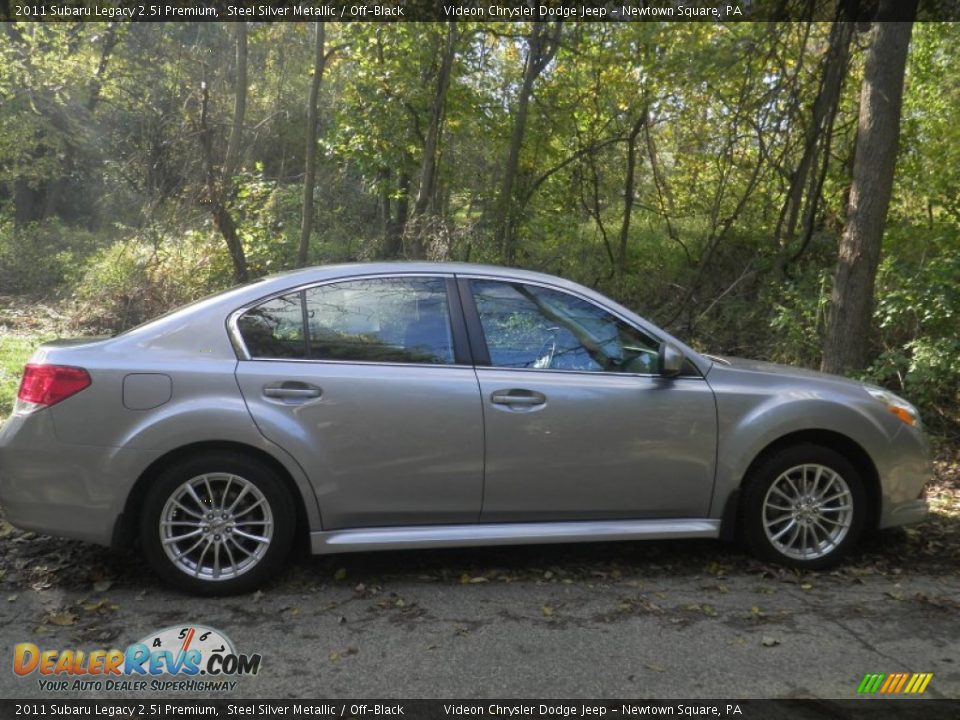 2011 Subaru Legacy 2.5i Premium Steel Silver Metallic / Off-Black Photo #1