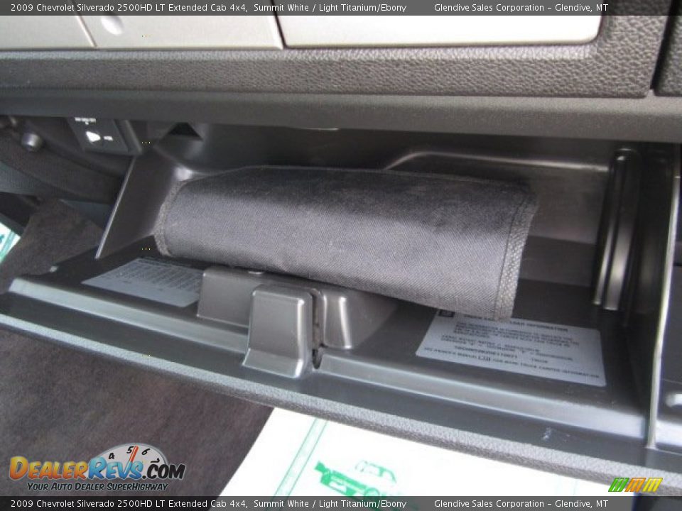2009 Chevrolet Silverado 2500HD LT Extended Cab 4x4 Summit White / Light Titanium/Ebony Photo #20