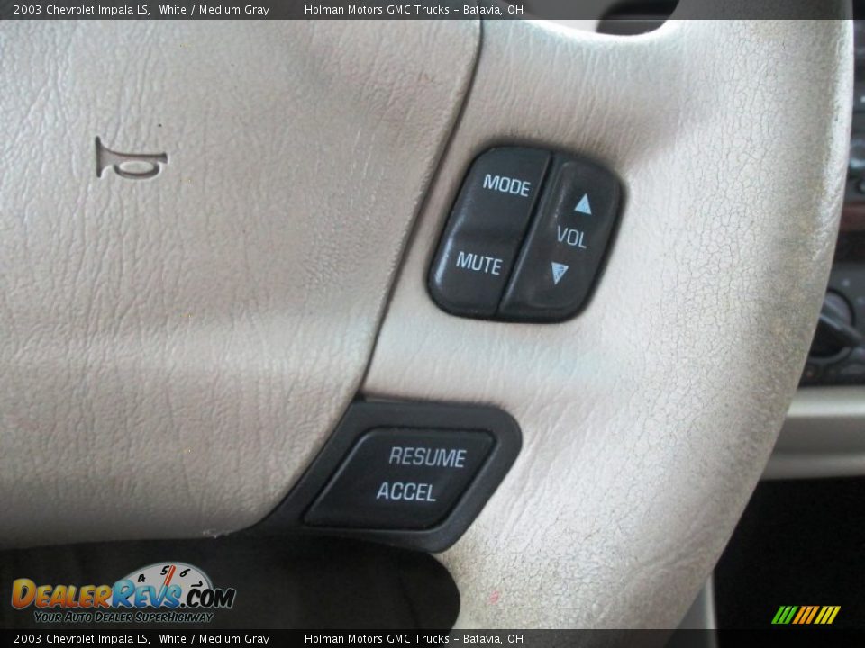 2003 Chevrolet Impala LS White / Medium Gray Photo #9