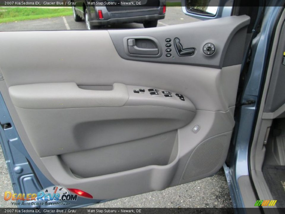 2007 Kia Sedona EX Glacier Blue / Gray Photo #12