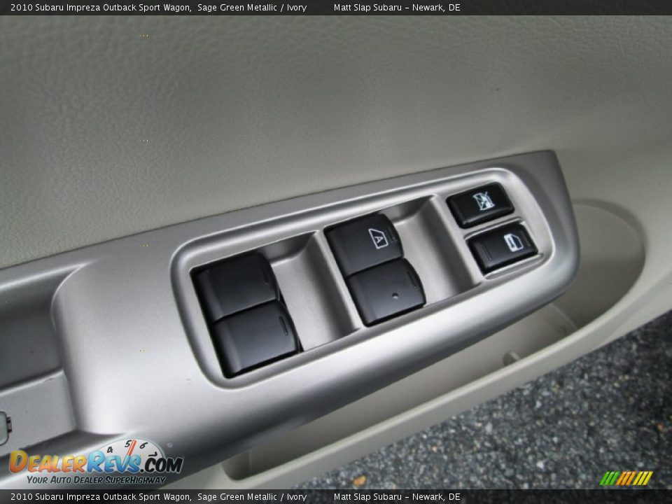 2010 Subaru Impreza Outback Sport Wagon Sage Green Metallic / Ivory Photo #13