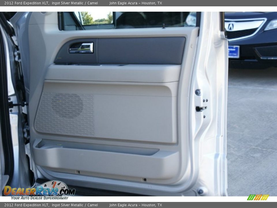 2012 Ford Expedition XLT Ingot Silver Metallic / Camel Photo #26