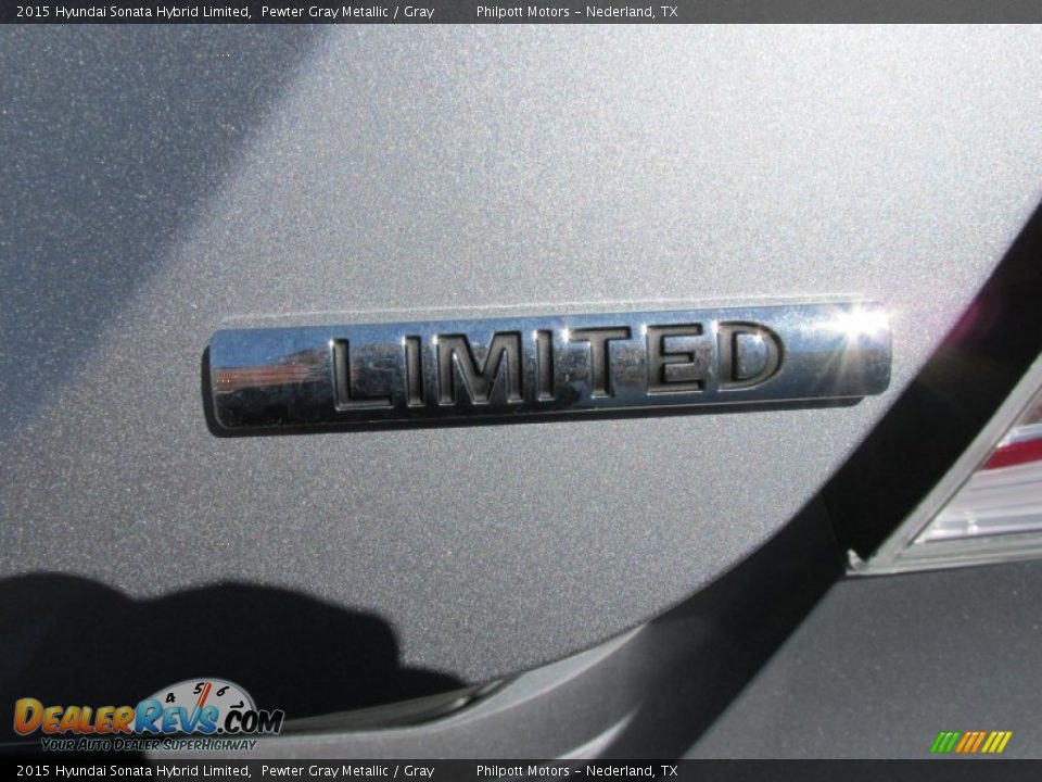 2015 Hyundai Sonata Hybrid Limited Pewter Gray Metallic / Gray Photo #17
