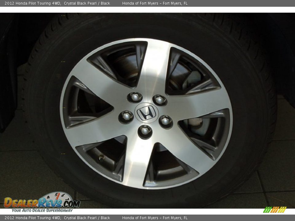 2012 Honda Pilot Touring 4WD Crystal Black Pearl / Black Photo #4