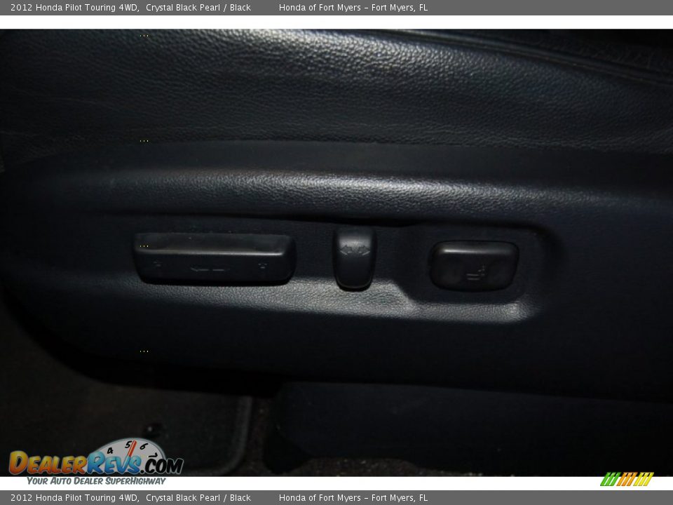 2012 Honda Pilot Touring 4WD Crystal Black Pearl / Black Photo #15