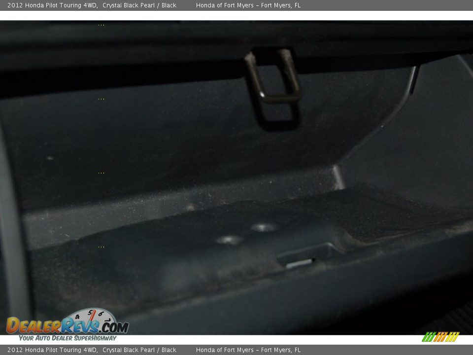 2012 Honda Pilot Touring 4WD Crystal Black Pearl / Black Photo #18
