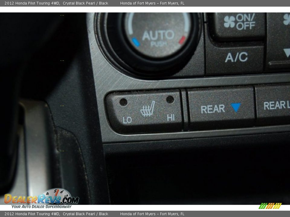 2012 Honda Pilot Touring 4WD Crystal Black Pearl / Black Photo #21