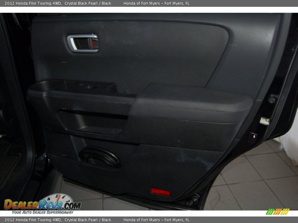 2012 Honda Pilot Touring 4WD Crystal Black Pearl / Black Photo #33