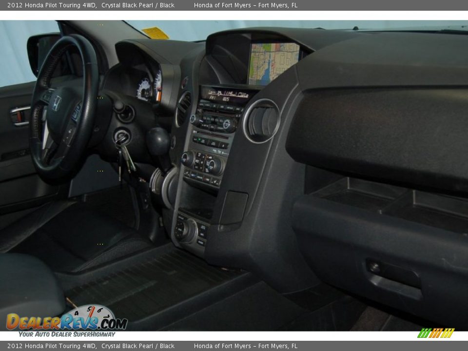 2012 Honda Pilot Touring 4WD Crystal Black Pearl / Black Photo #36