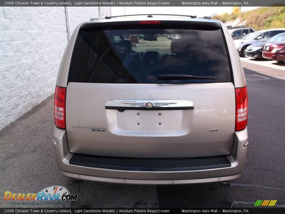 2008 Chrysler Town & Country Limited Light Sandstone Metallic / Medium Pebble Beige/Cream Photo #7