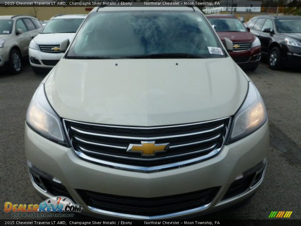 2015 Chevrolet Traverse LT AWD Champagne Silver Metallic / Ebony Photo #8