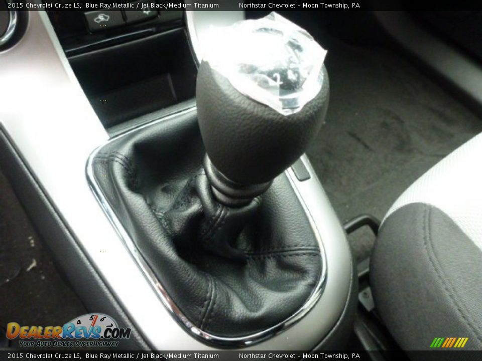 2015 Chevrolet Cruze LS Blue Ray Metallic / Jet Black/Medium Titanium Photo #16