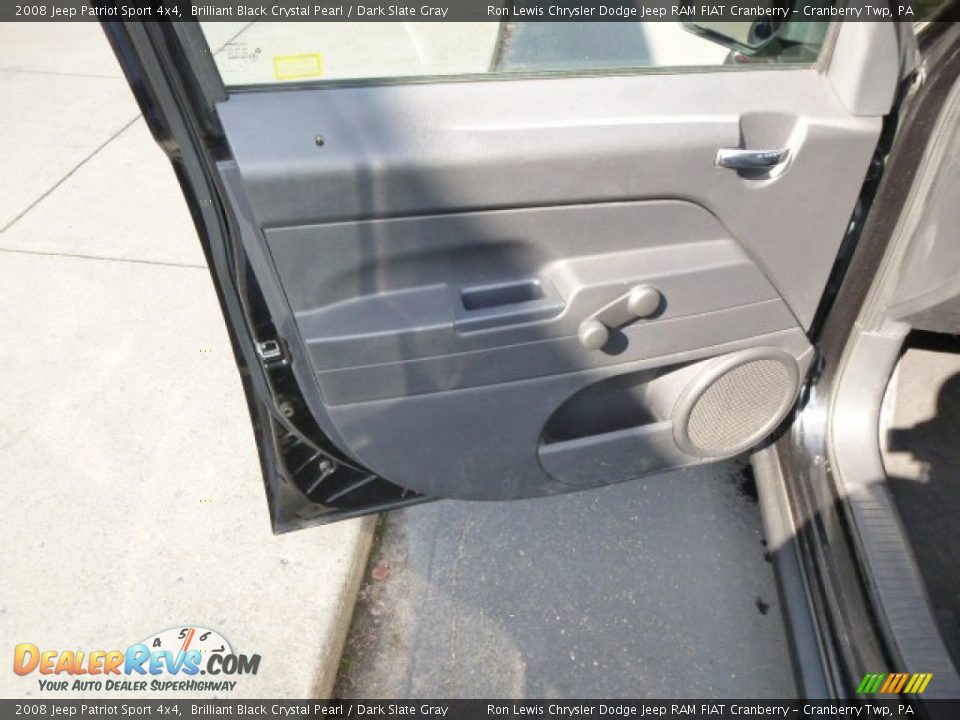 2008 Jeep Patriot Sport 4x4 Brilliant Black Crystal Pearl / Dark Slate Gray Photo #11