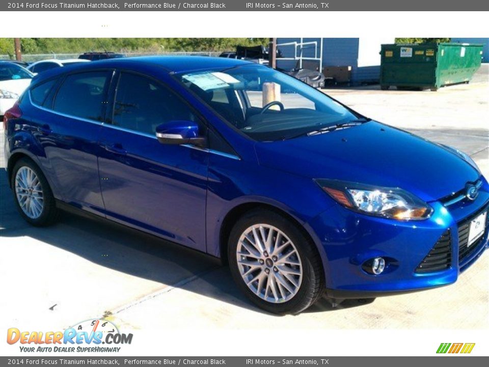 2014 Ford Focus Titanium Hatchback Performance Blue / Charcoal Black Photo #7