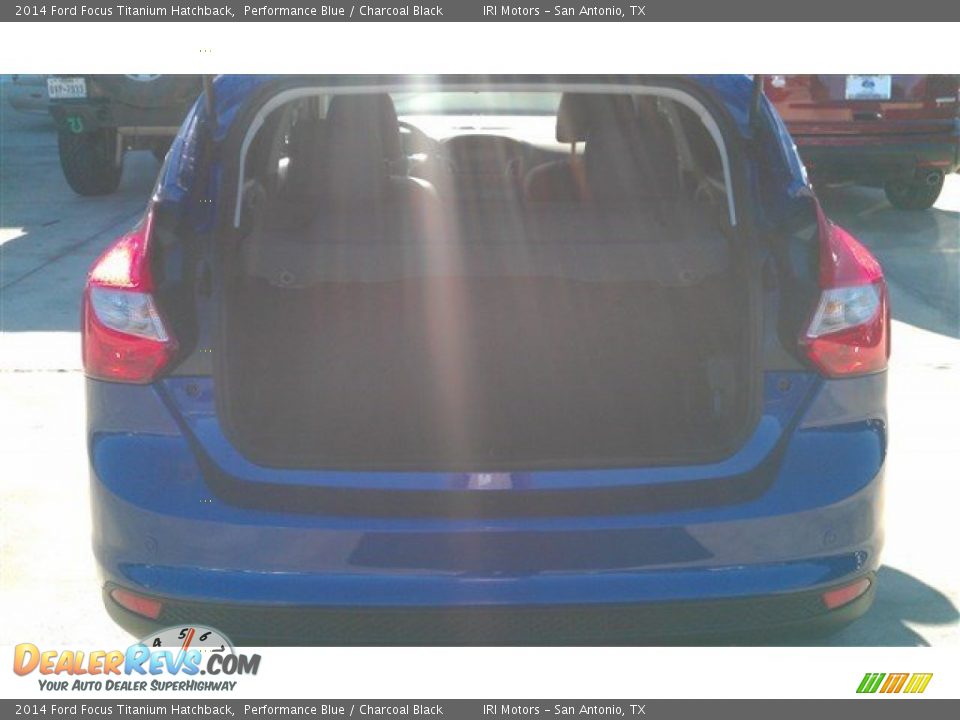 2014 Ford Focus Titanium Hatchback Performance Blue / Charcoal Black Photo #12